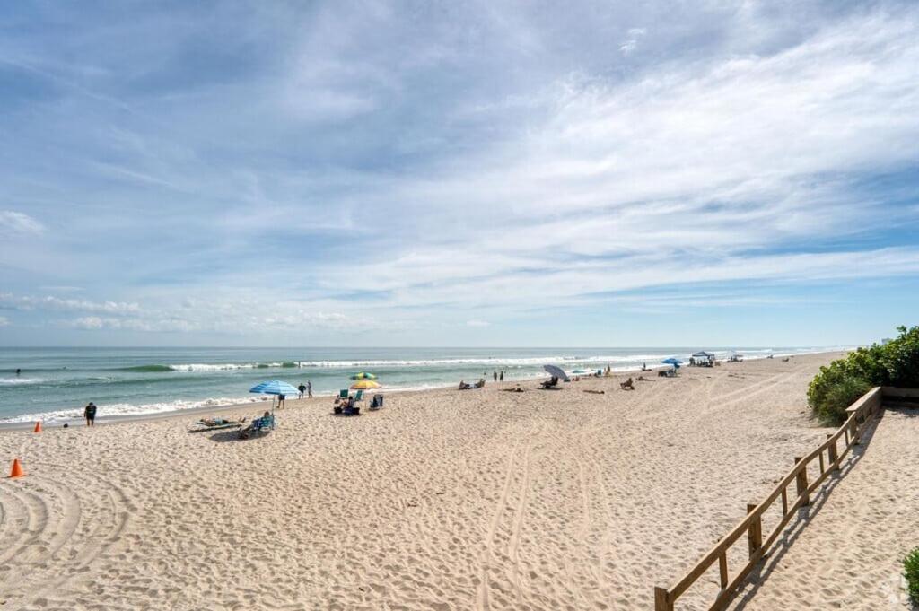 106 Mediterranean Way Indian Harbour Beach Buitenkant foto